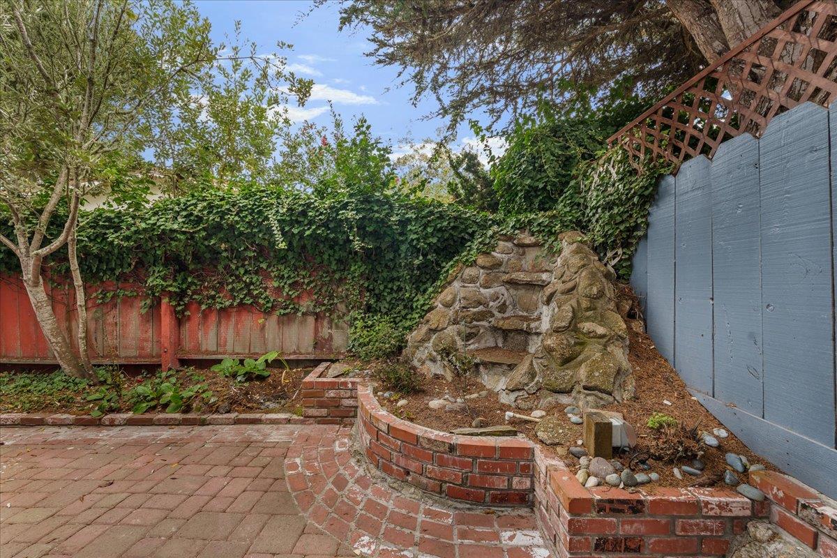 Property photo 42