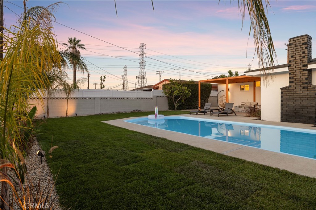 Property photo 33