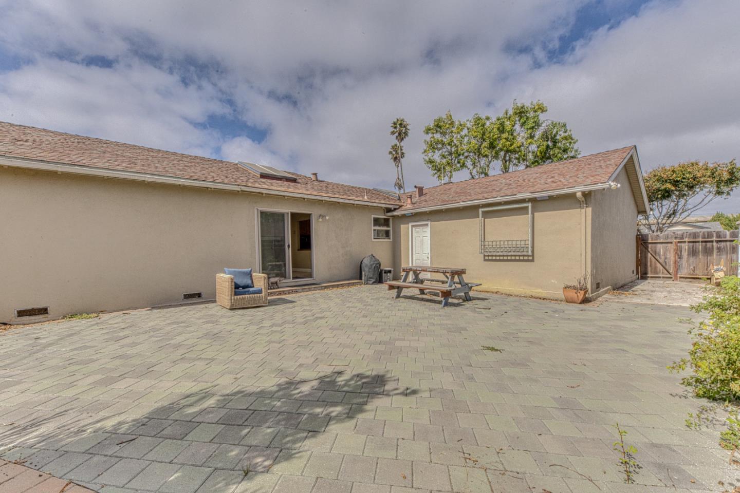 Property photo 31