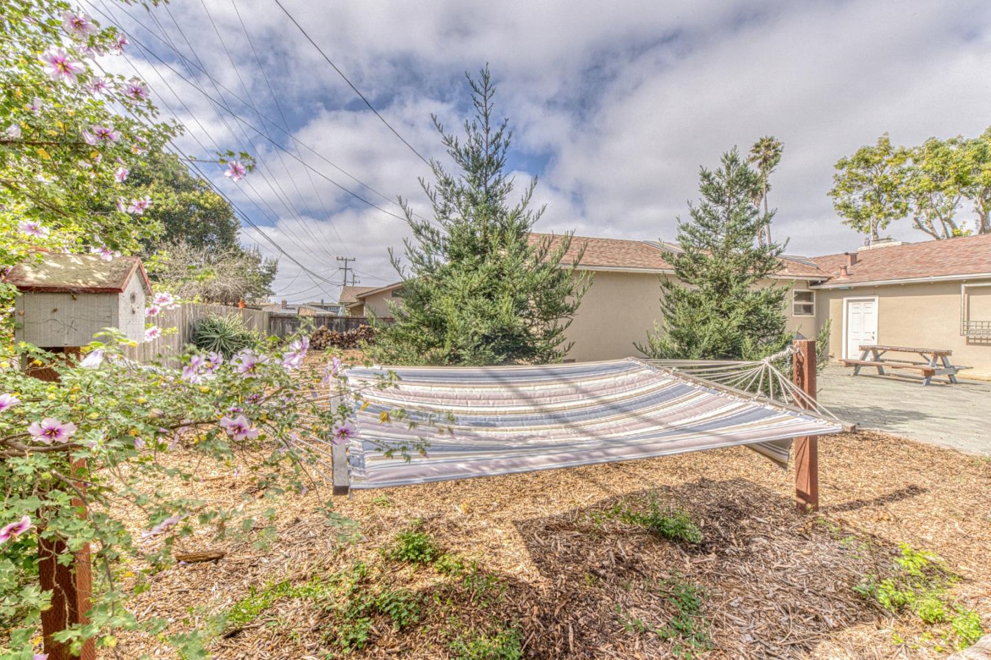 Property photo 32