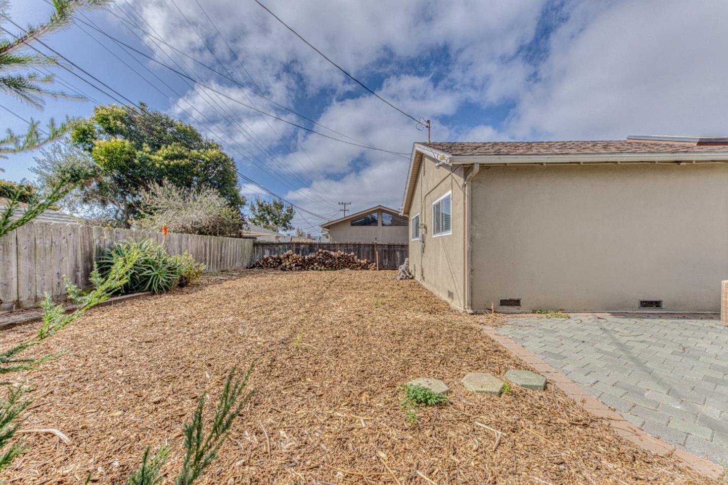 Property photo 33