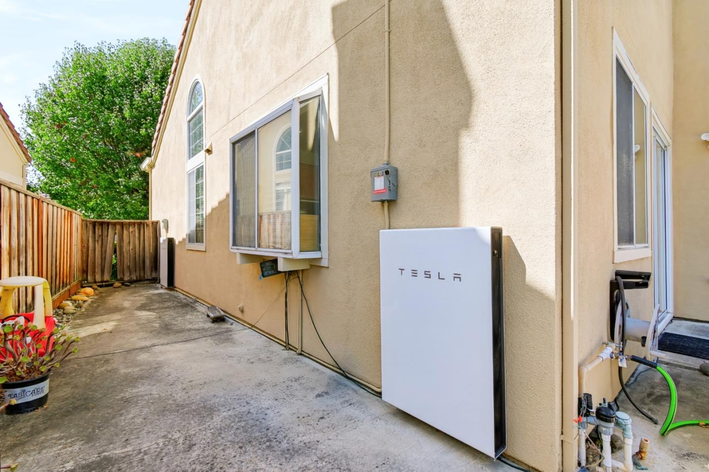 Property photo 28