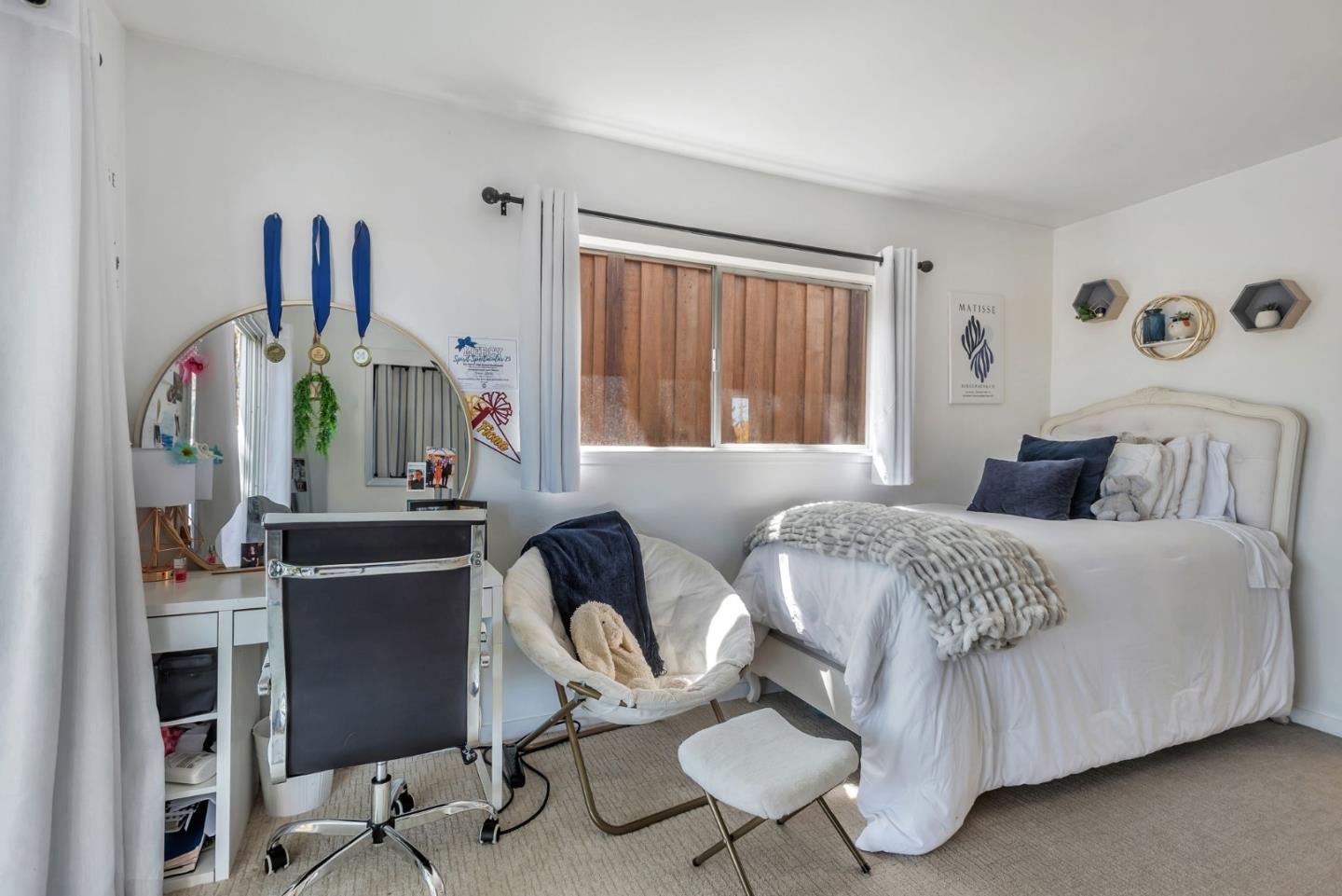 Property photo 32
