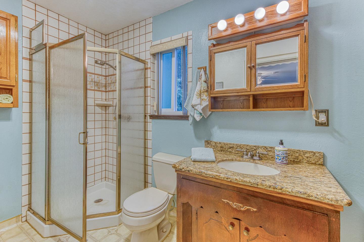 Property photo 35
