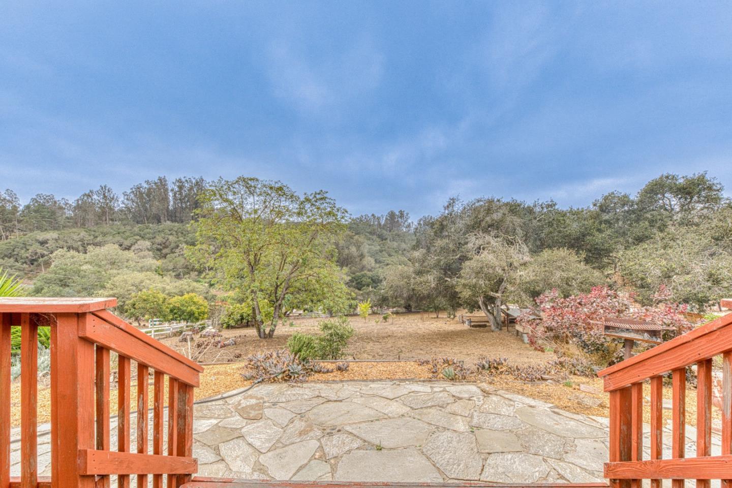 Property photo 35
