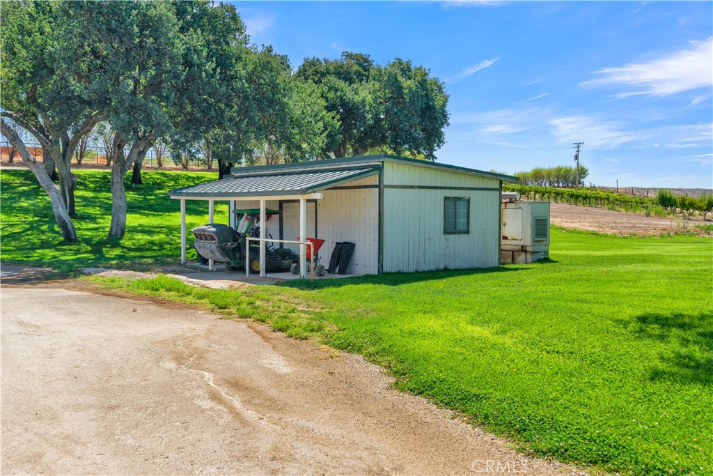 Property photo 24