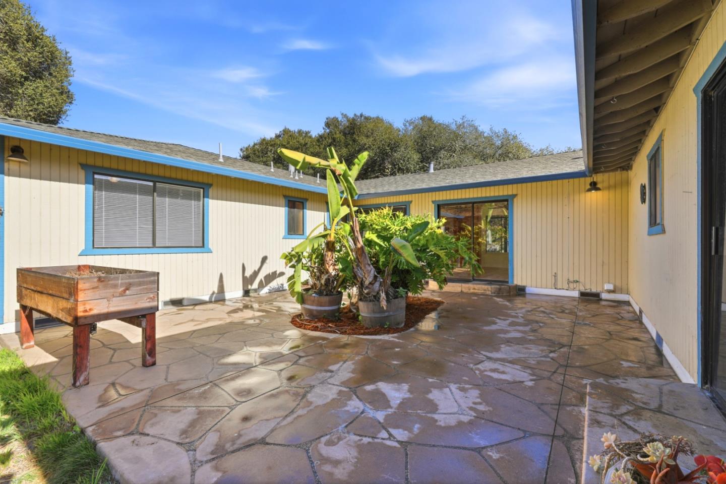 Property photo 36