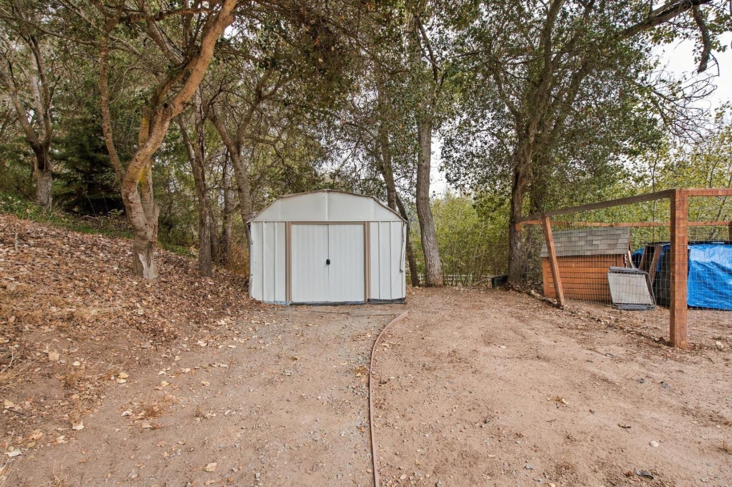 Property photo 38