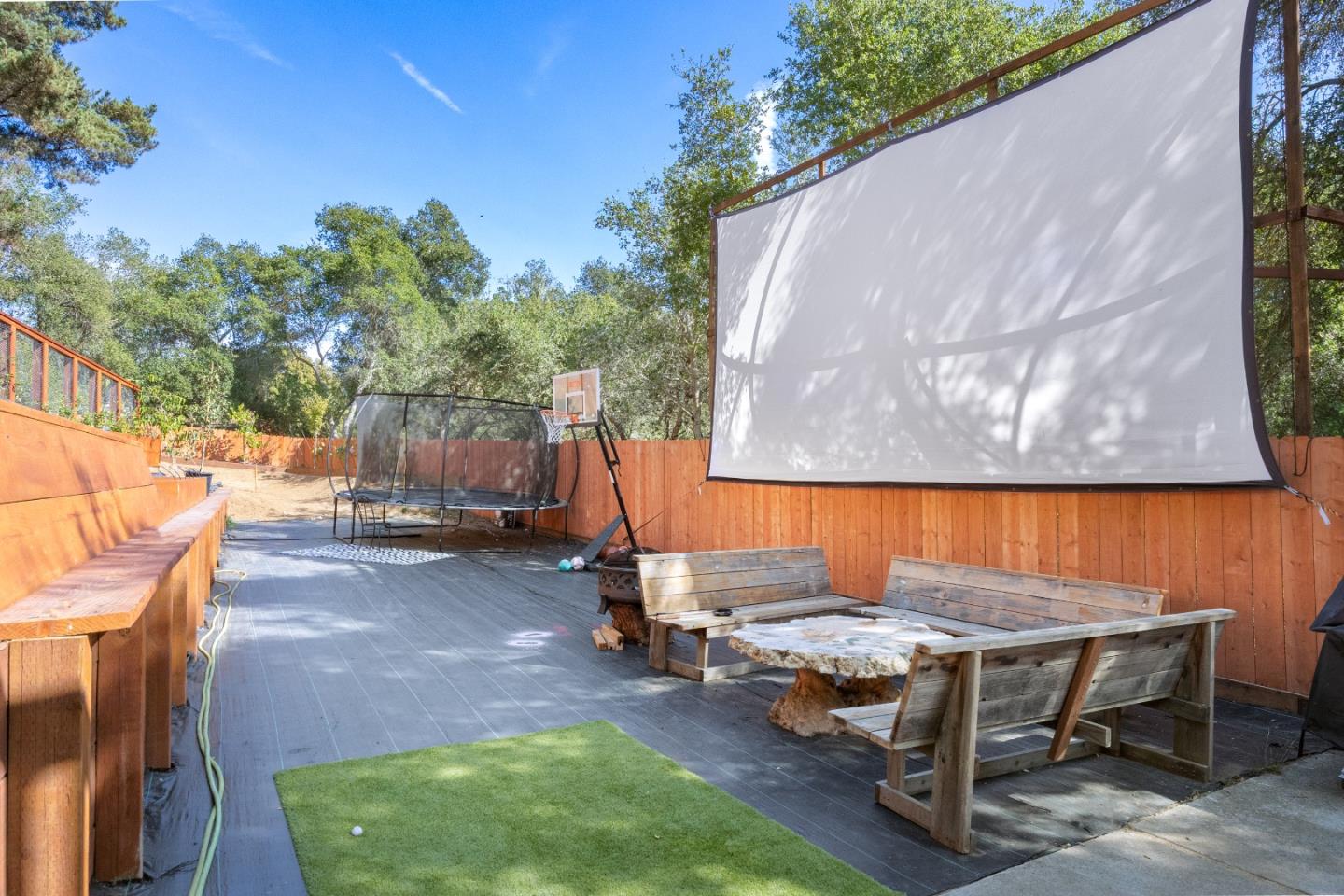 Property photo 43