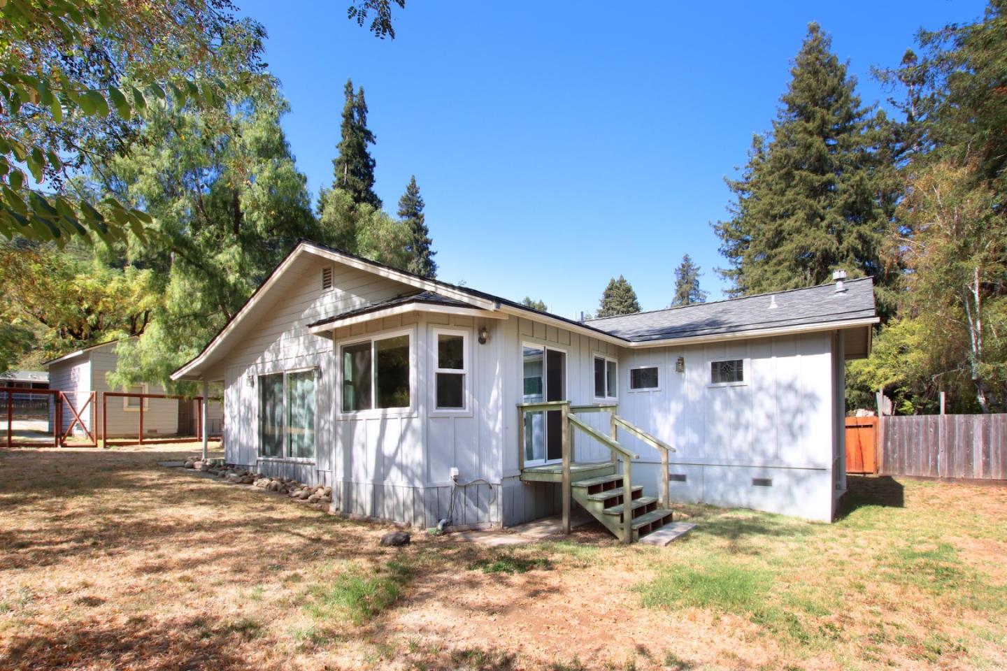 Property photo 25