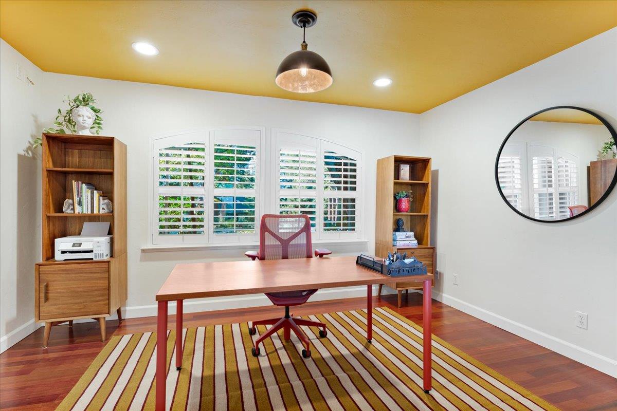 Property photo 33