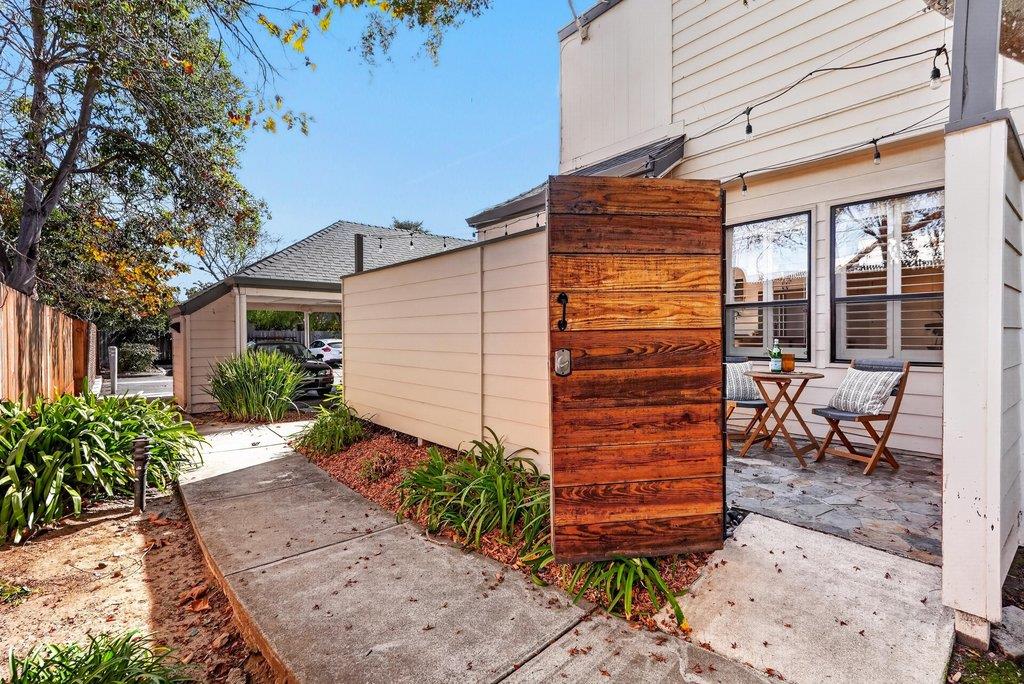 Property photo 33