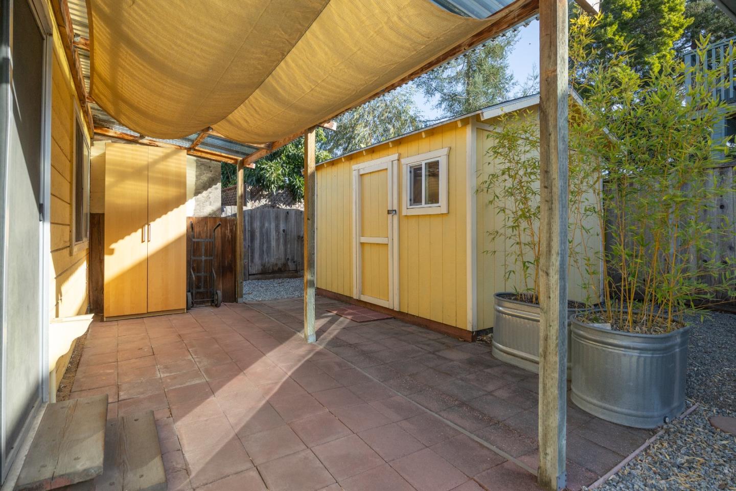 Property photo 37