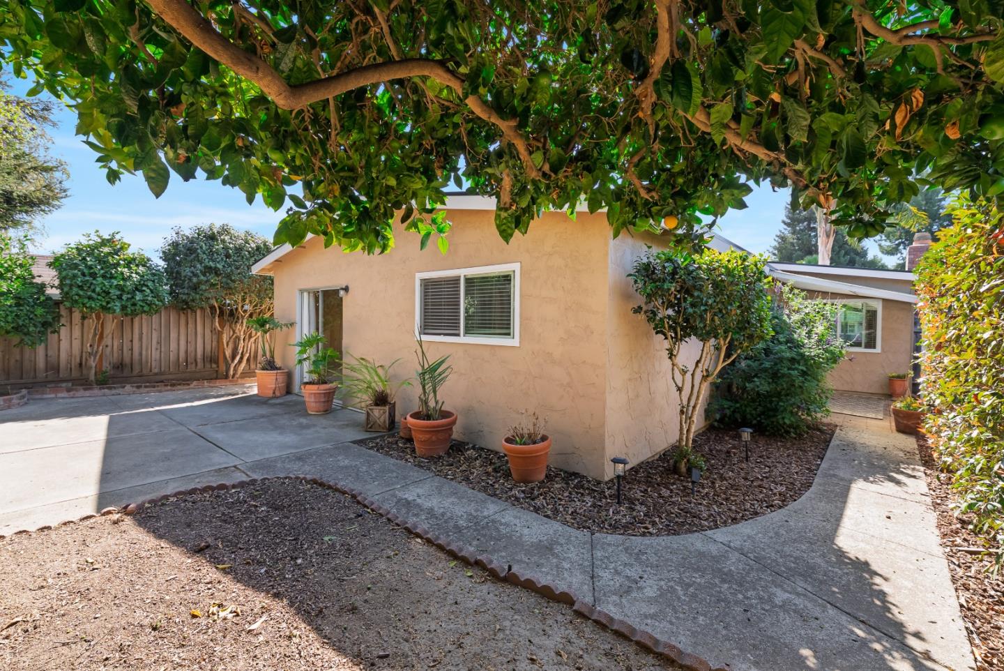Property photo 44