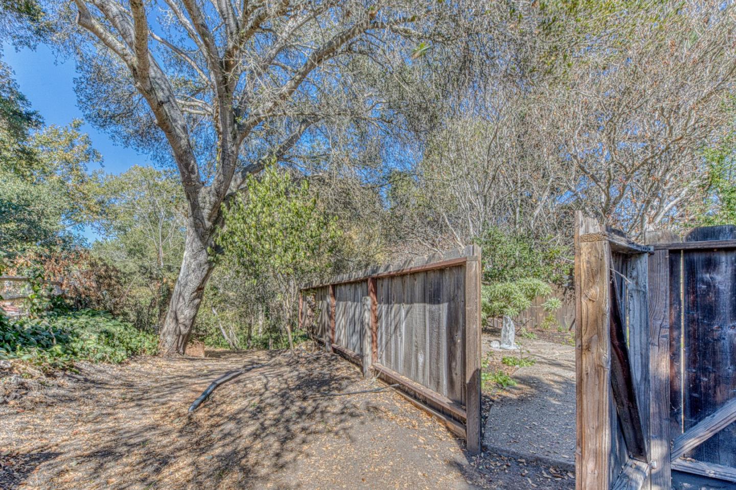 Property photo 51