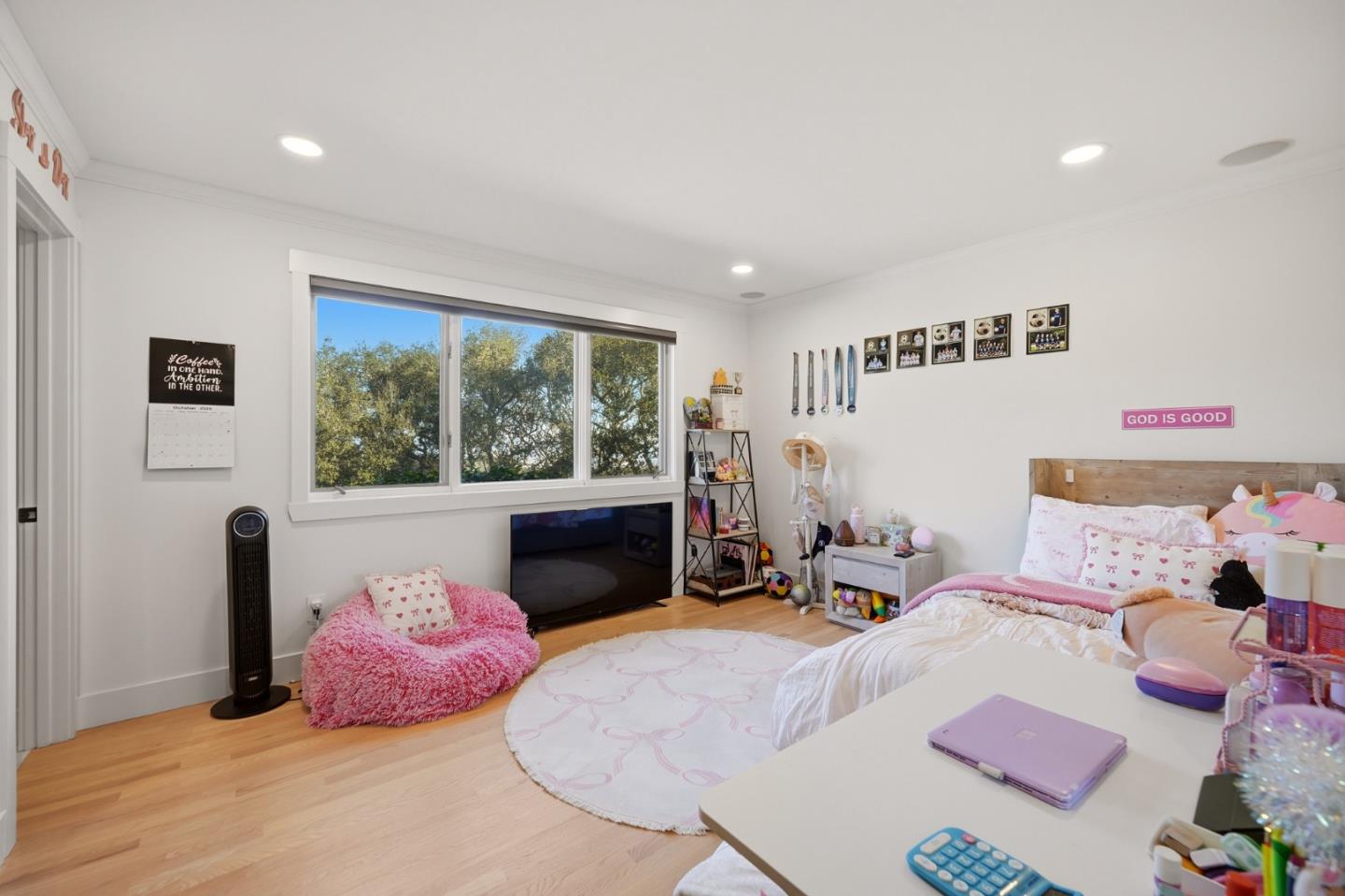 Property photo 35