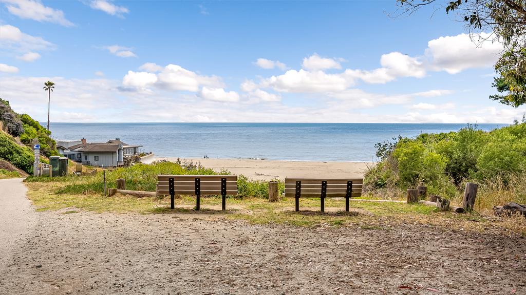 Property photo 50