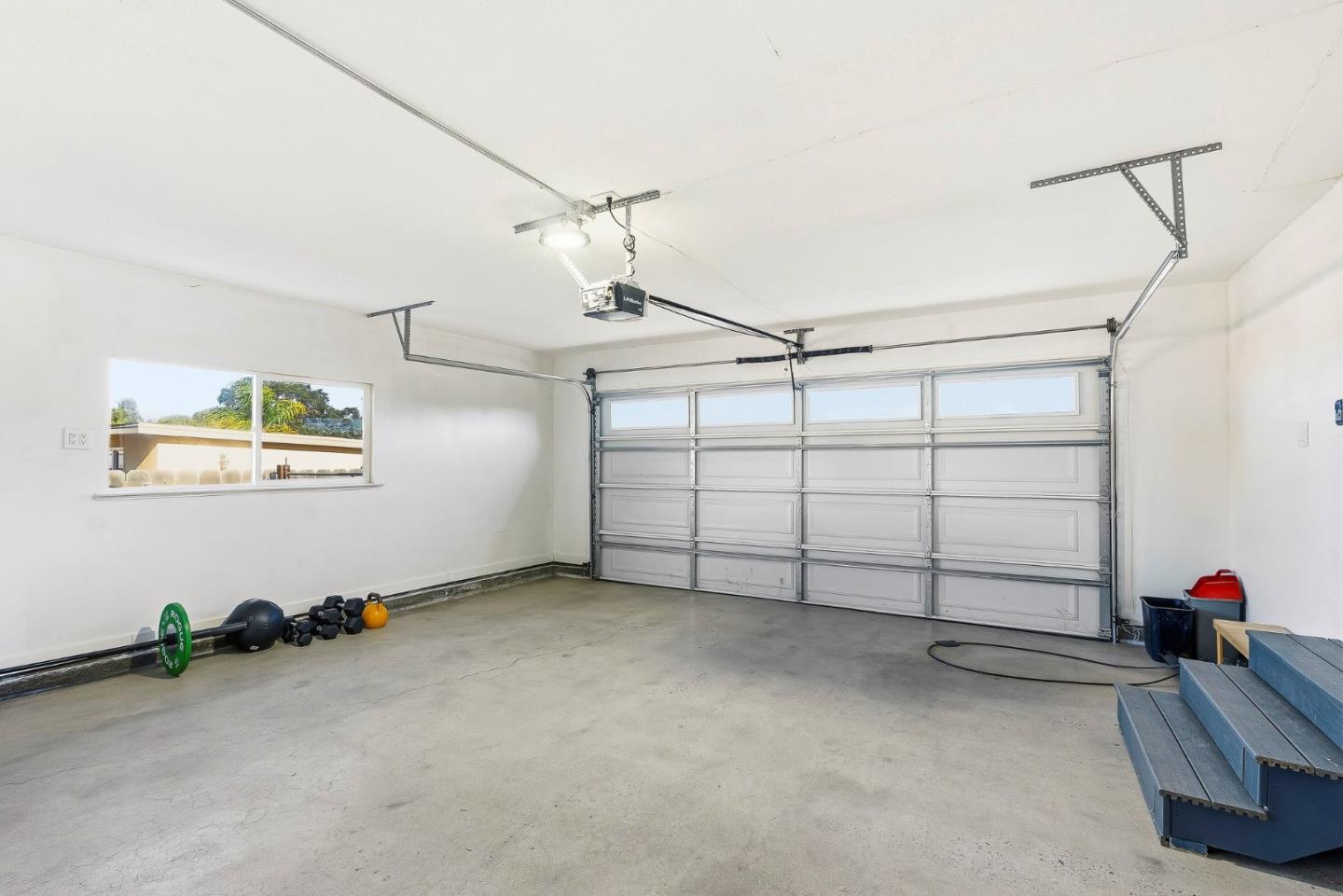 Property photo 50
