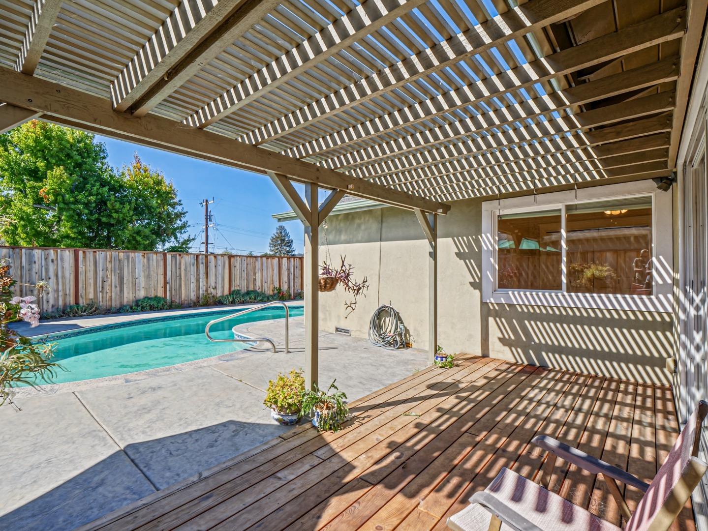 Property photo 38