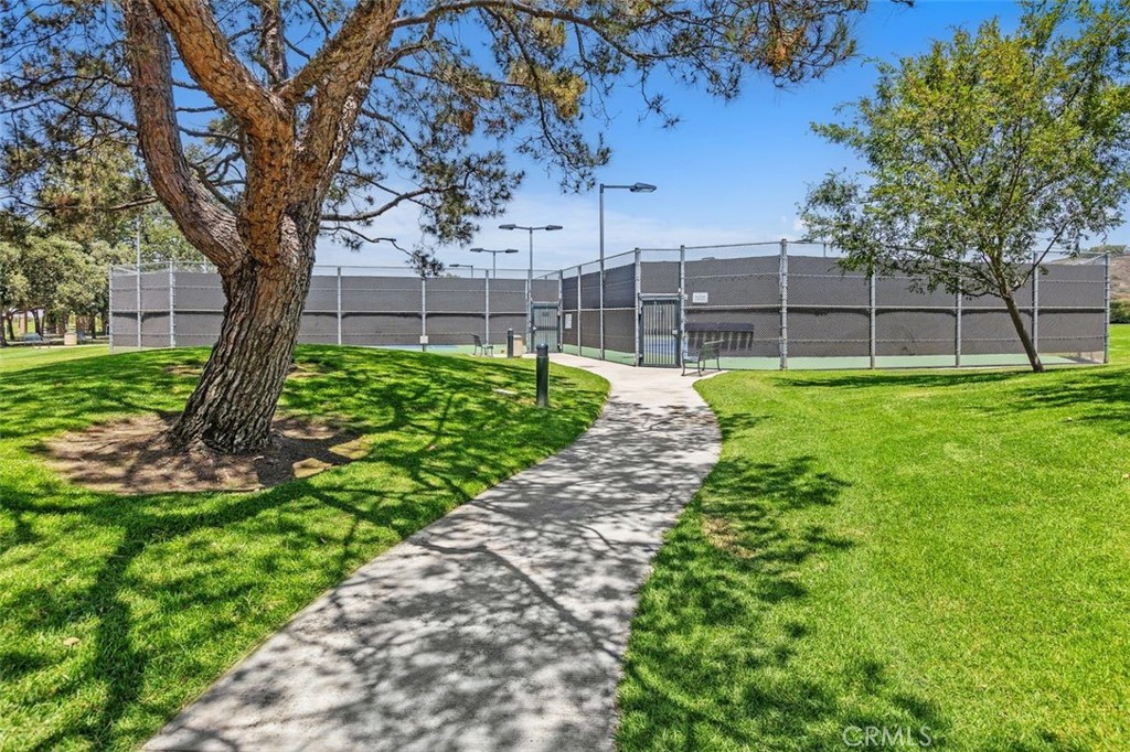 Property photo 40
