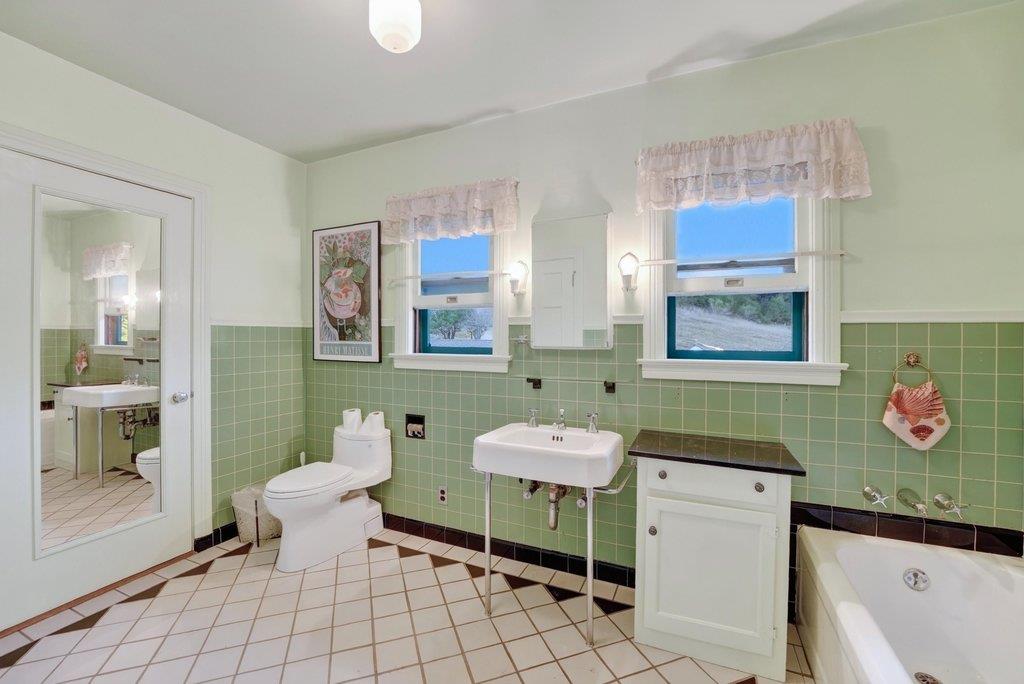 Property photo 45