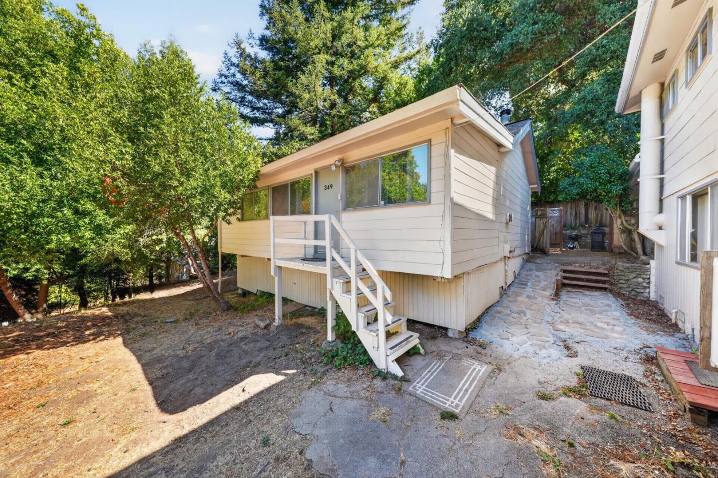 Property photo 32