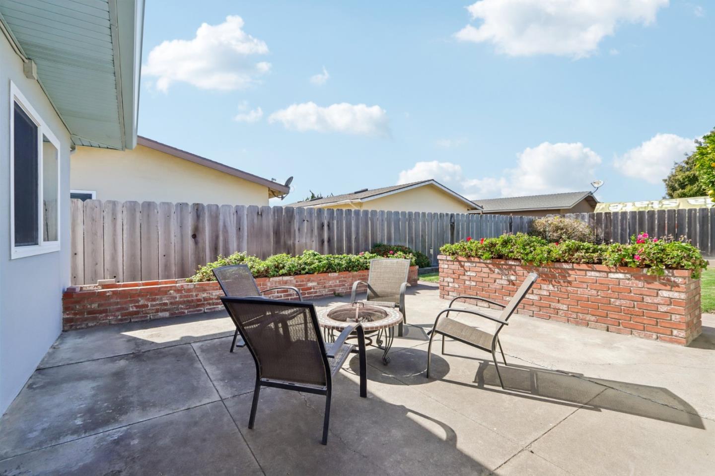 Property photo 42