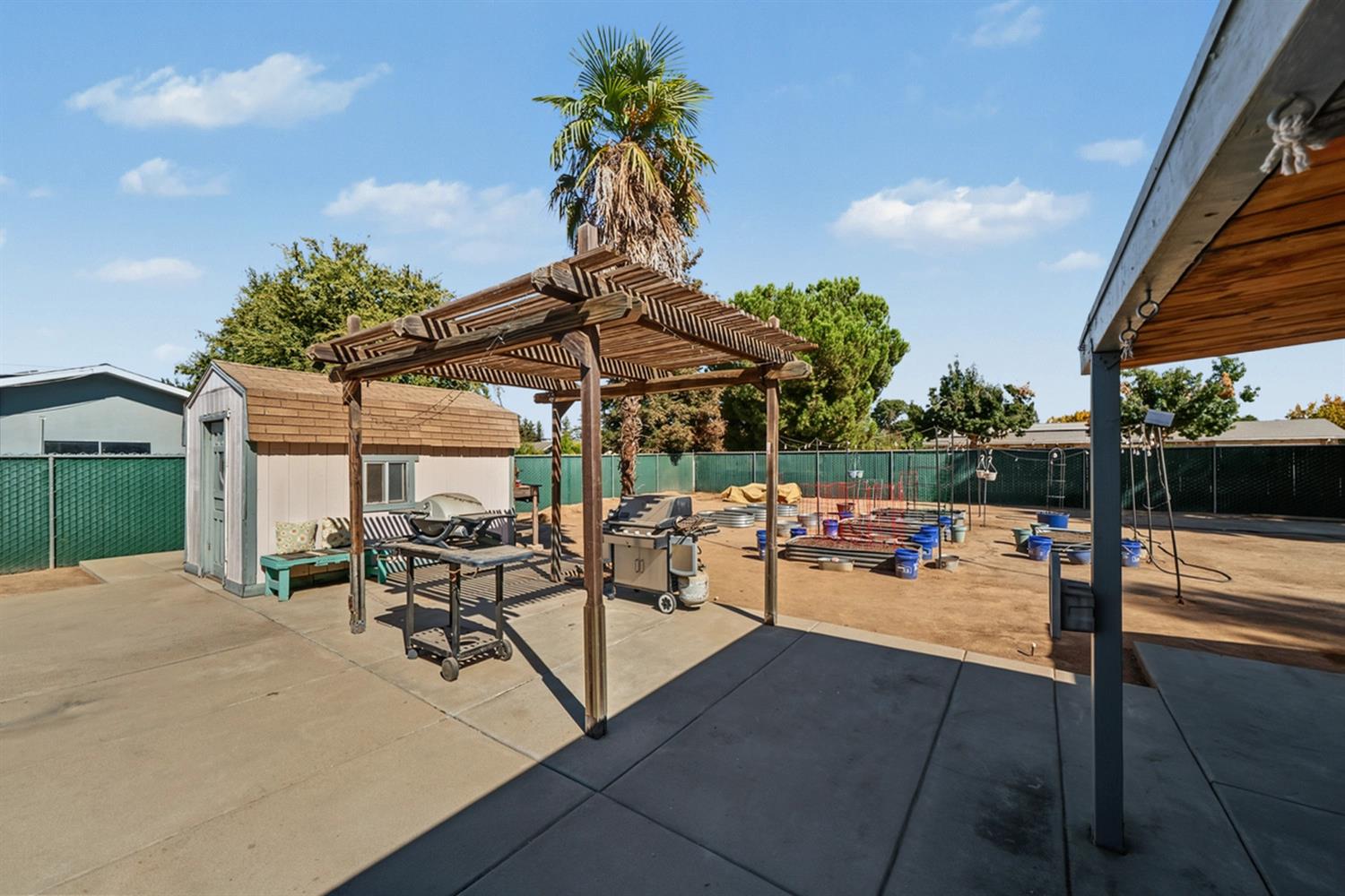 Property photo 40