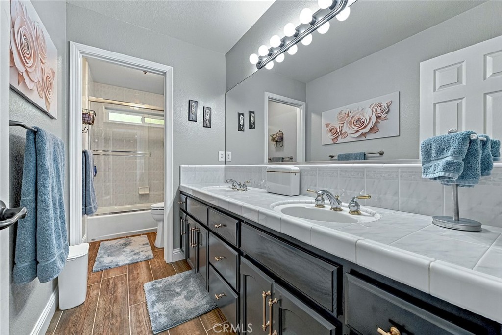 Property photo 42