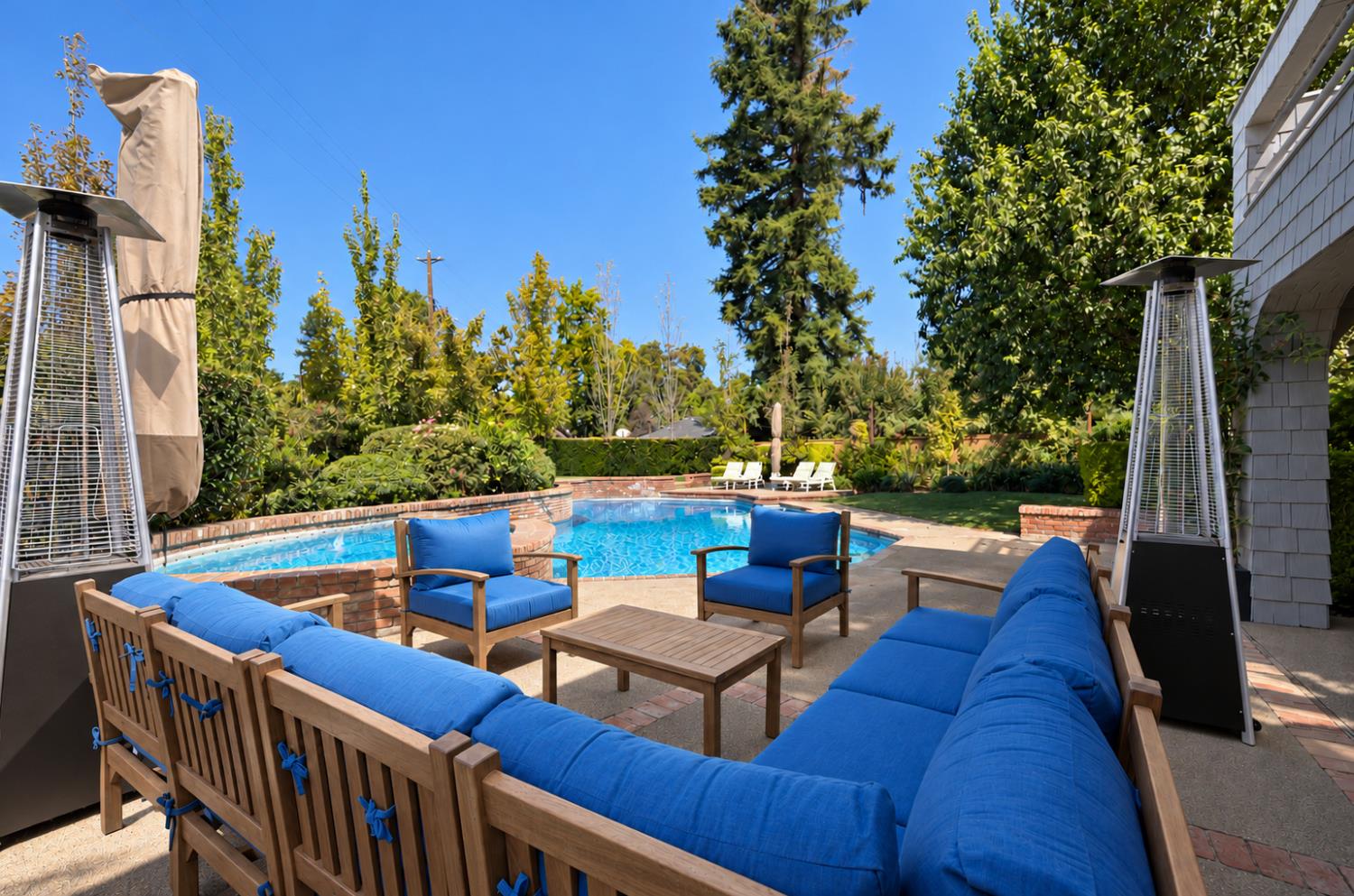 Property photo 44