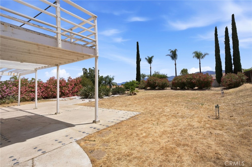 Property photo 37