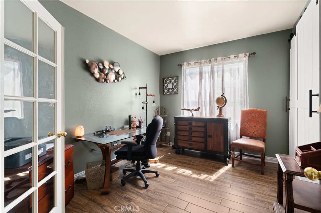 Property photo 22
