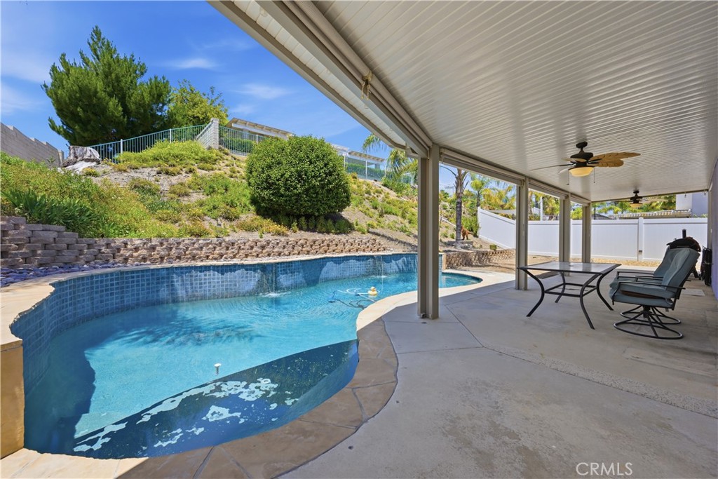 Property photo 33