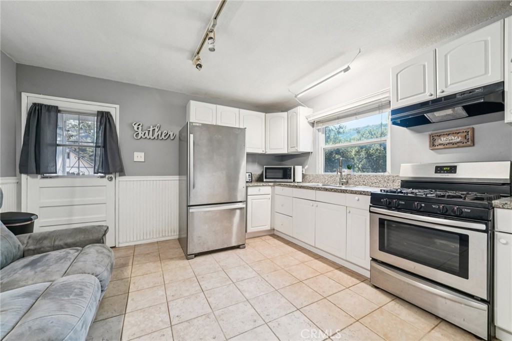 Property photo 36