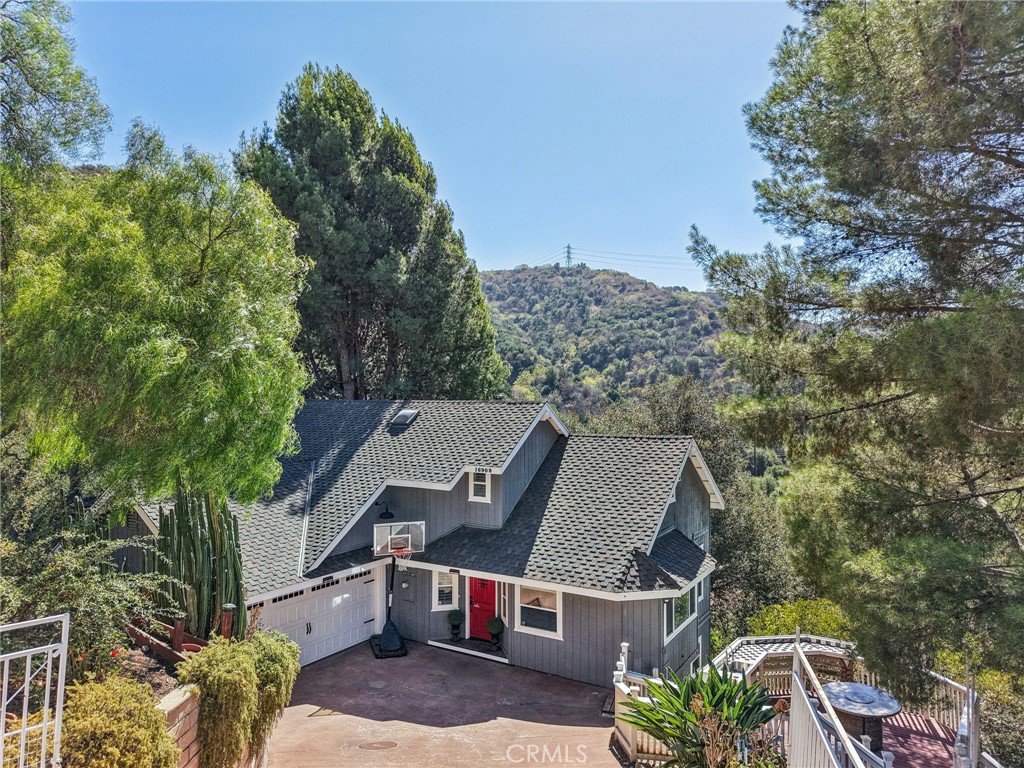 Property photo 40