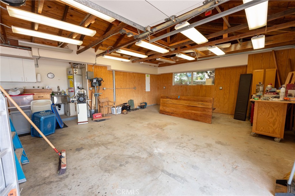 Property photo 36