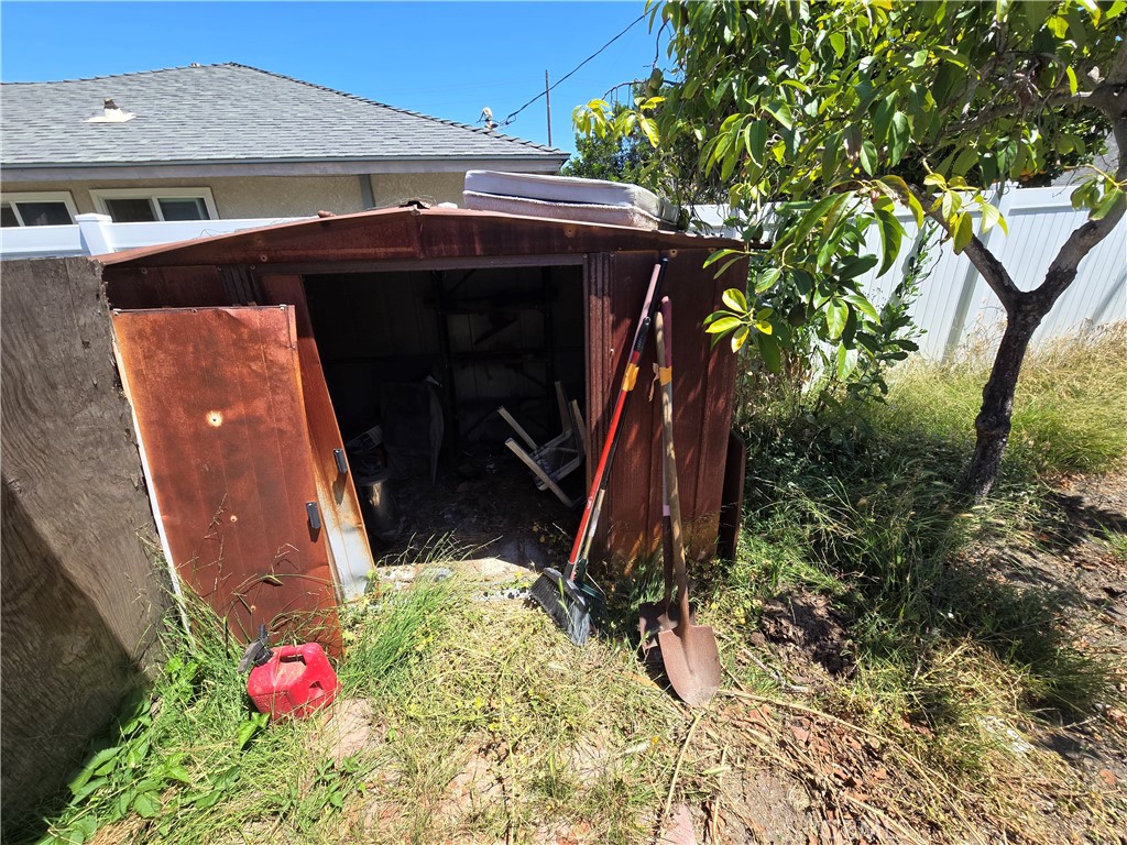 Property photo 35