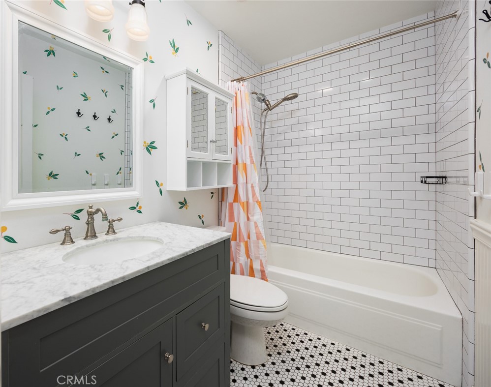 Property photo 24