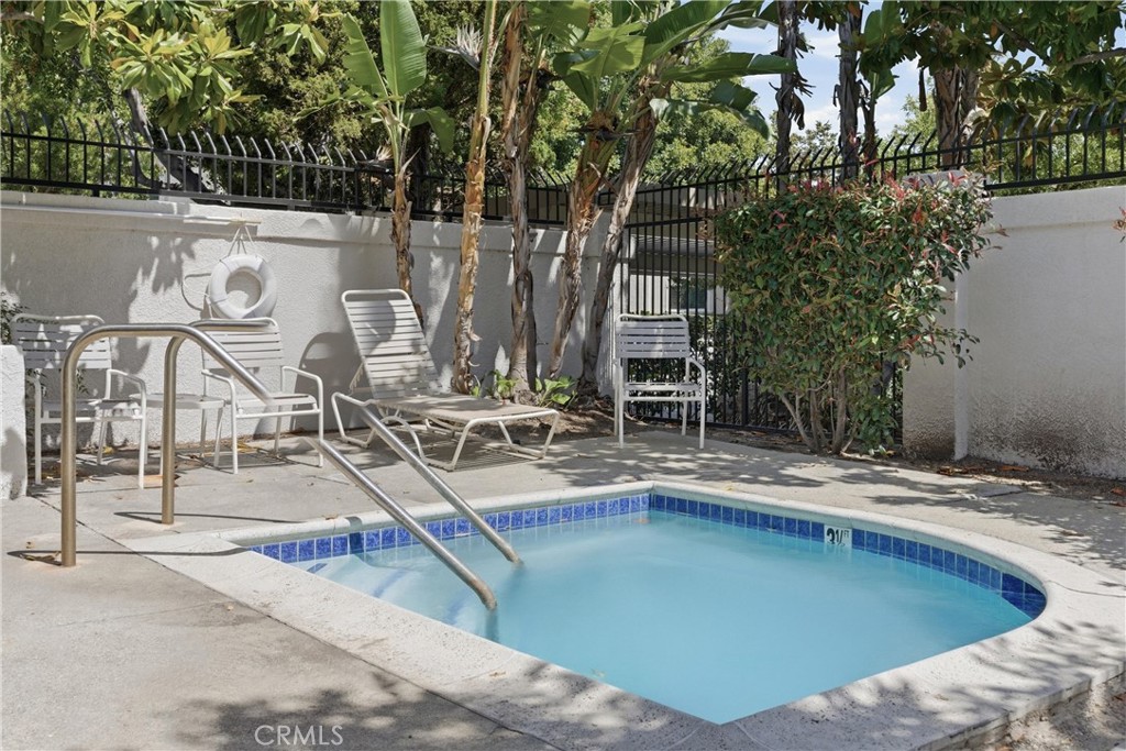 Property photo 28