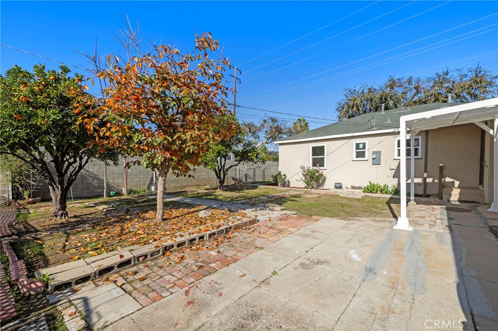 Property photo 24