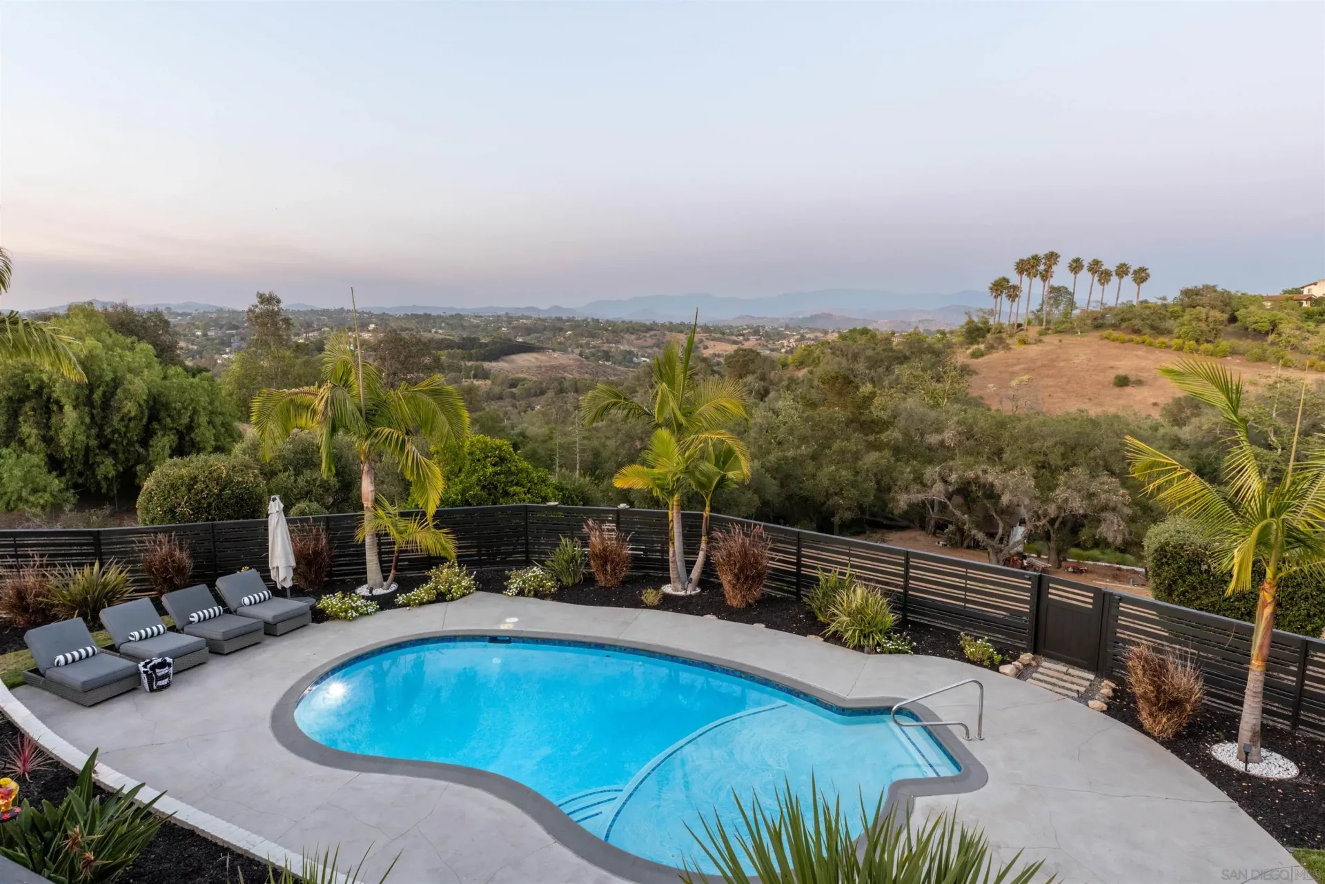 Property photo 44