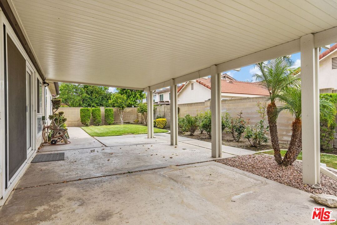 Property photo 35