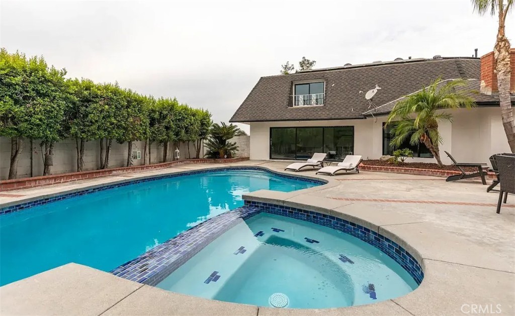 Property photo 38