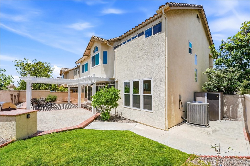 Property photo 38