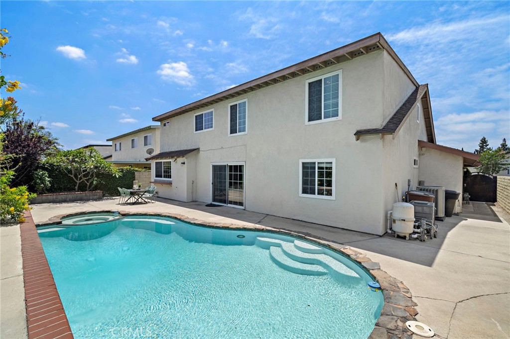 Property photo 37