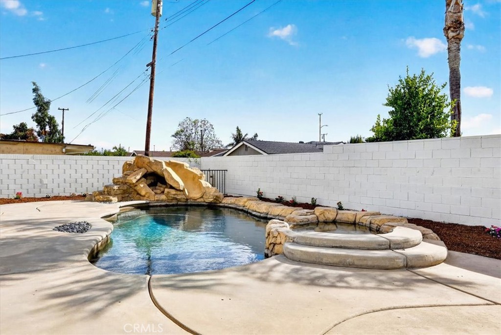 Property photo 41