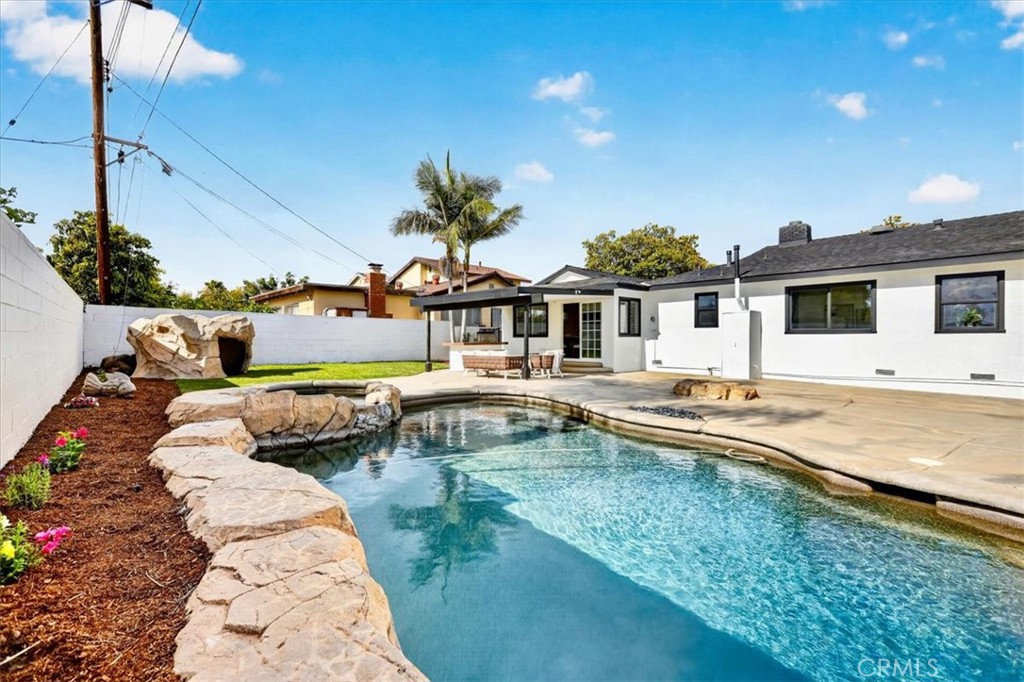 Property photo 42
