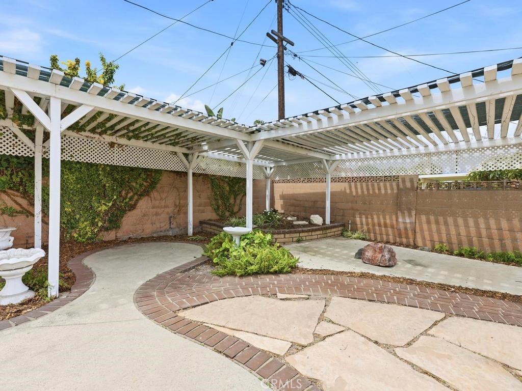 Property photo 46
