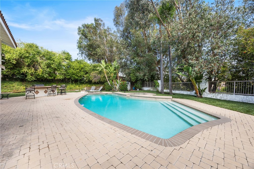 Property photo 42
