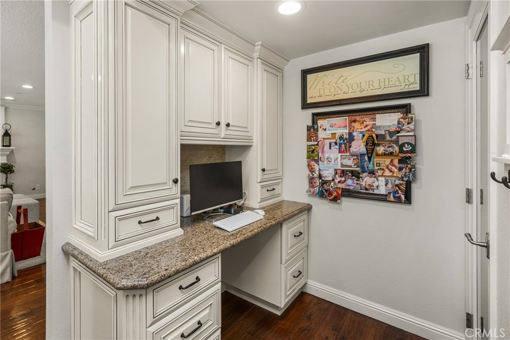 Property photo 38
